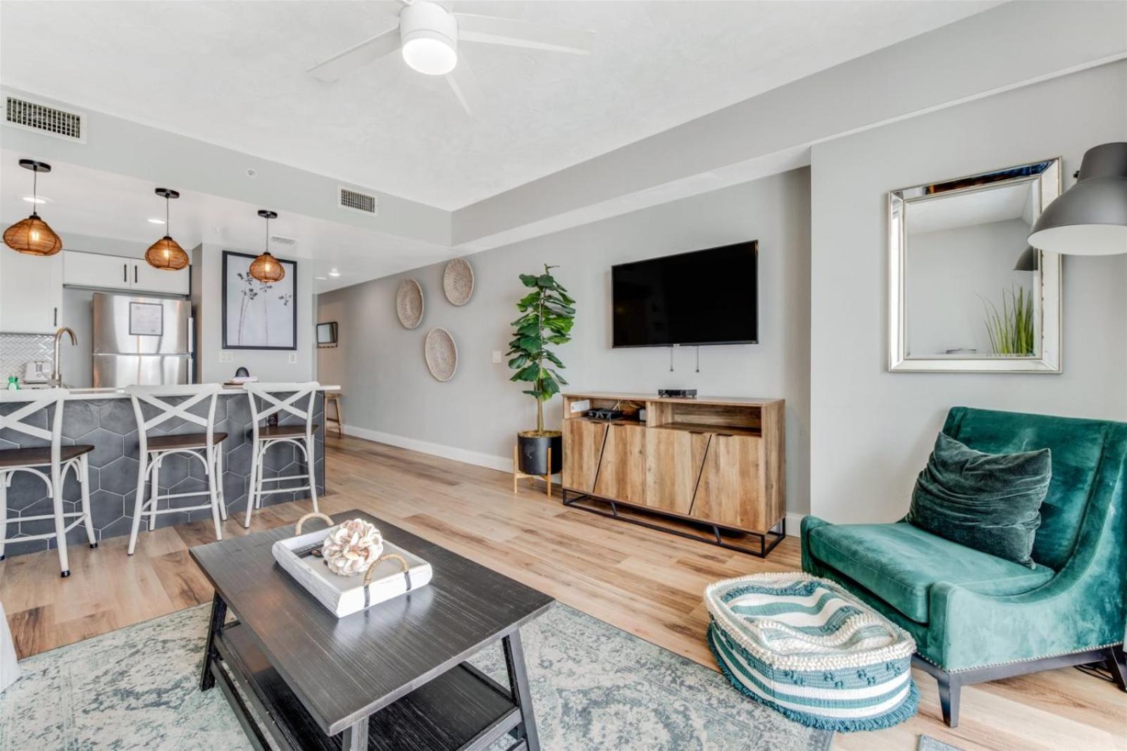 Unit 707 Ocean Walk - 1 Bedroom Ocean Front Daytona Beach Eksteriør billede
